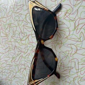 Hand painted cateye sunglasses